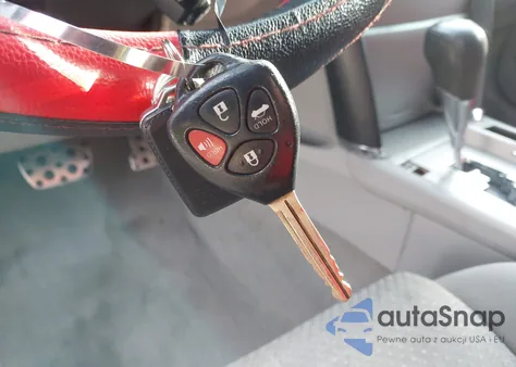 2011 Toyota Camry Se/Le/Xle z USA, uszkodzony, nr VIN 4T1BF3EK2BU682261